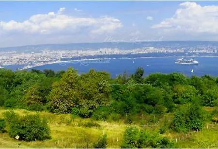 Apartment Galata